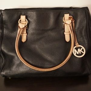 Michael Kors Tote Black